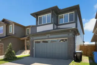 423 Legacy Circle SE