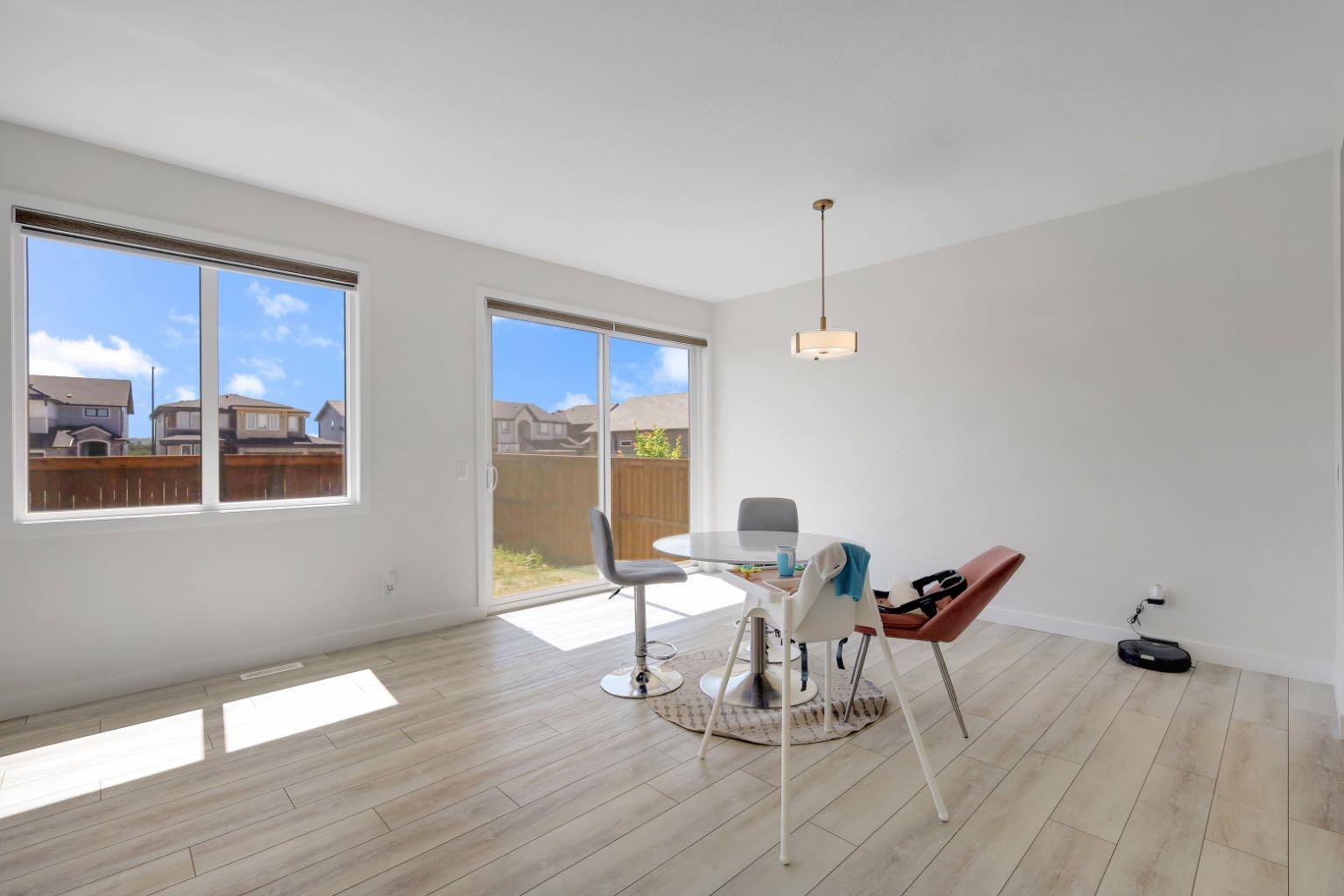 423 Legacy Circle SE