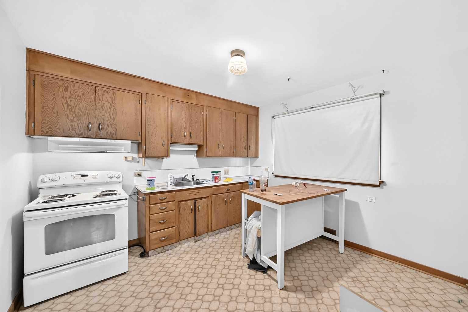 1701 32 Street SW