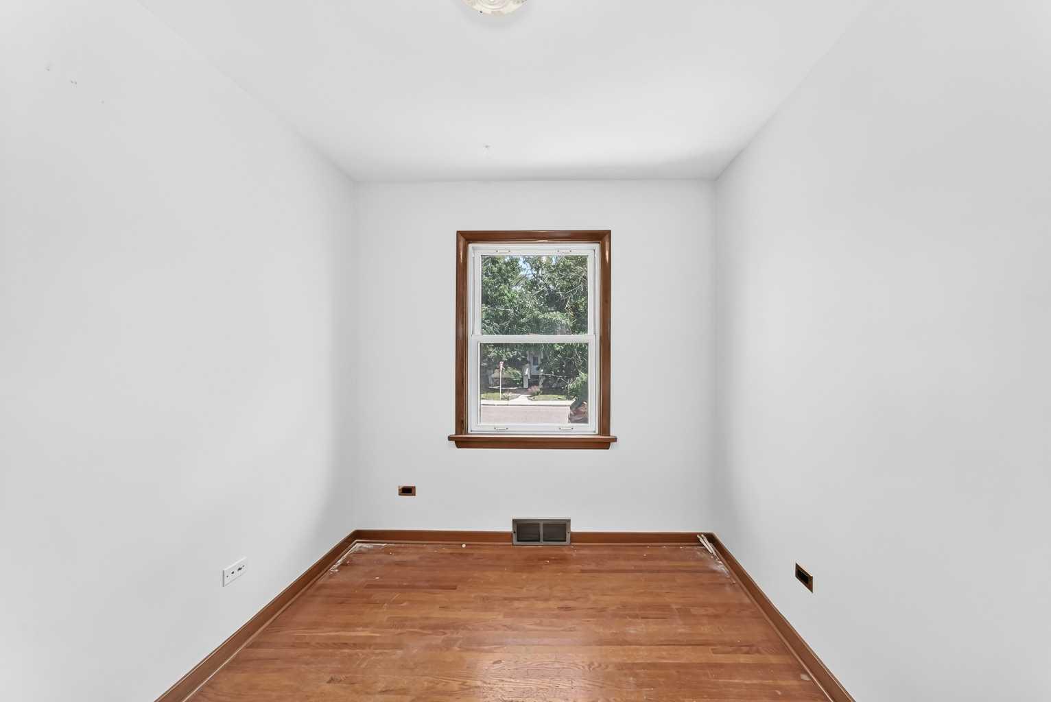 1701 32 Street SW