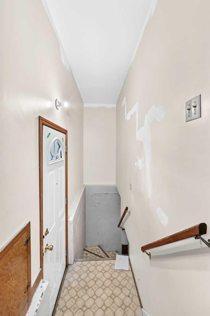 1701 32 Street SW