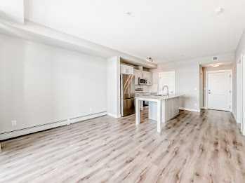 110, 30 Sage Hill Walk NW