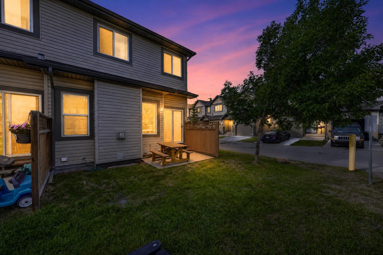 207, 620 Luxstone Landing SW