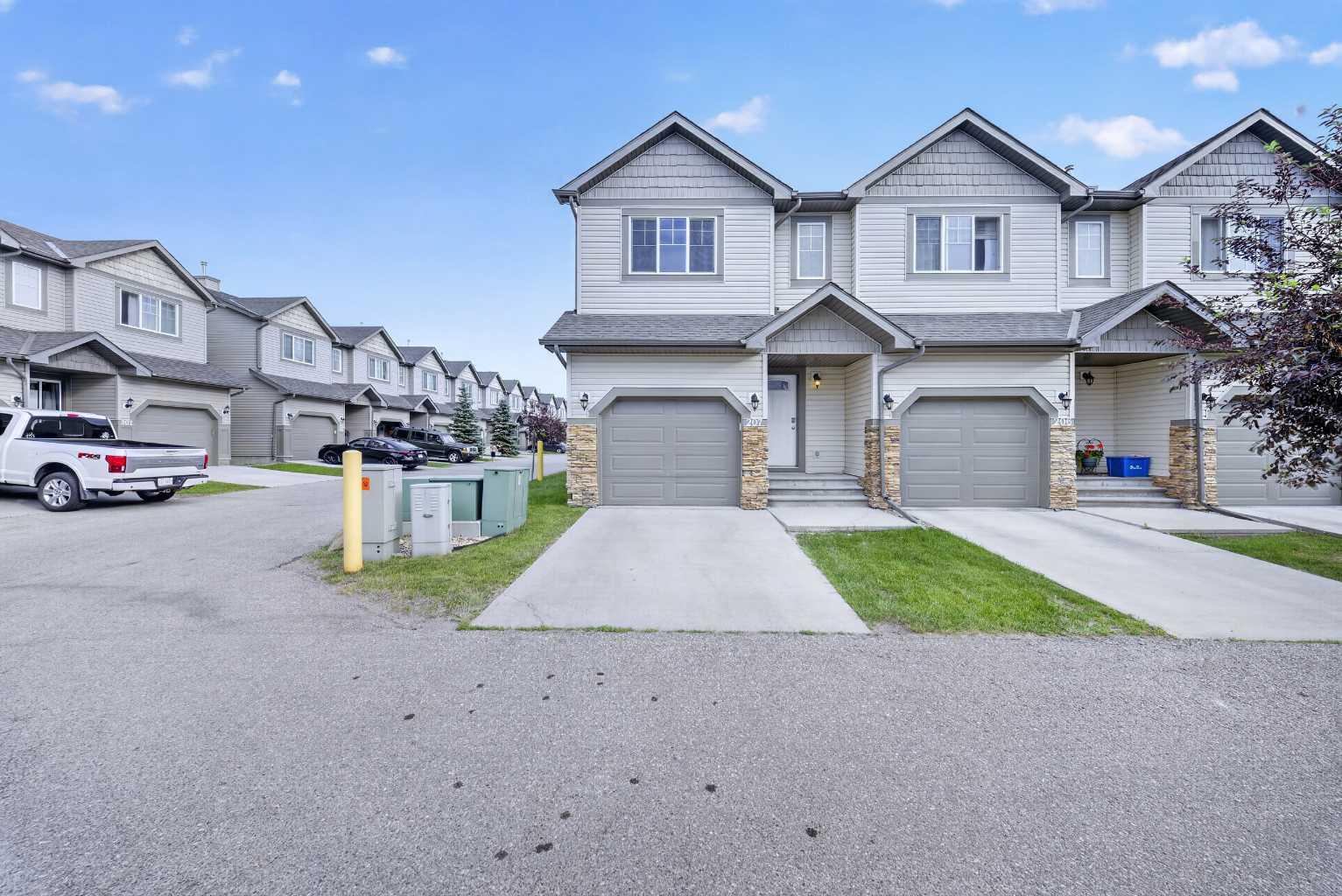 207, 620 Luxstone Landing SW
