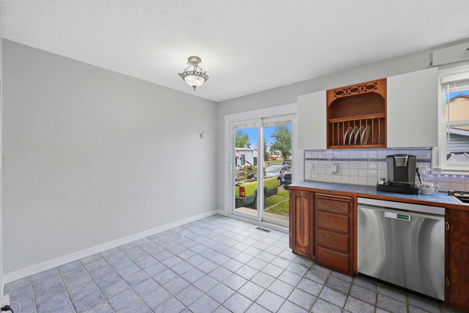 7 Falshire Close NE