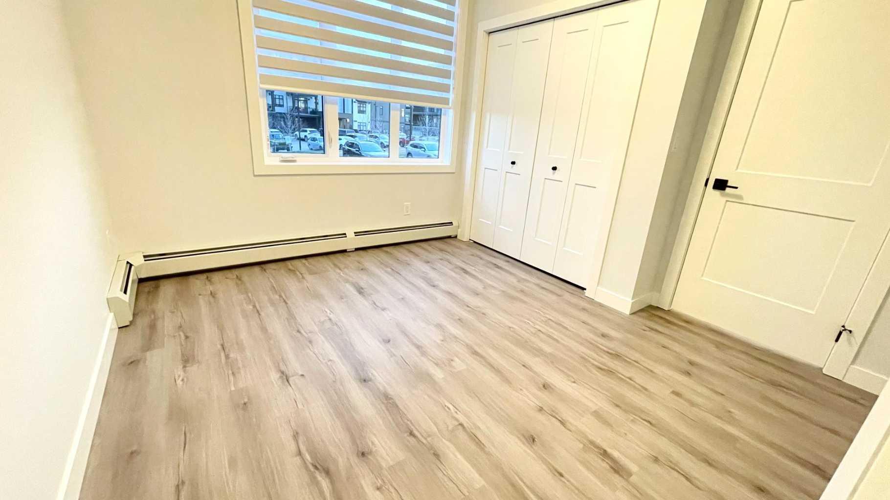 115, 40 Sage Hill  NW