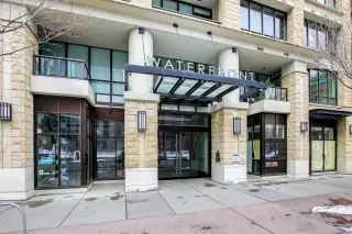 458, 222 Riverfront Avenue SW