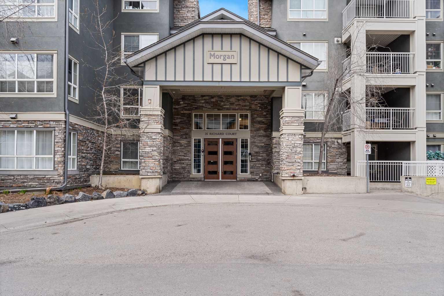 113, 35 Richard Court SW