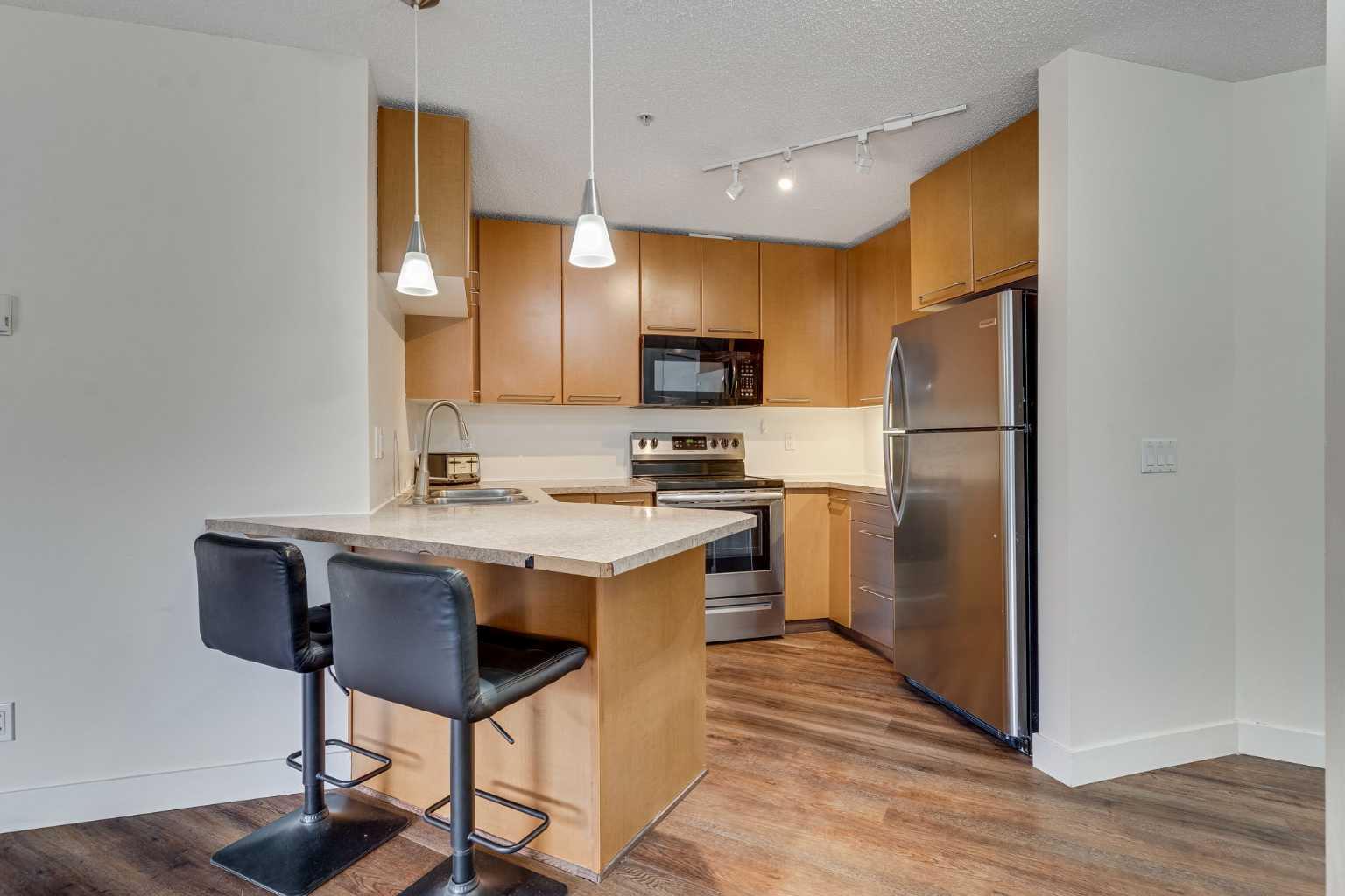 113, 35 Richard Court SW