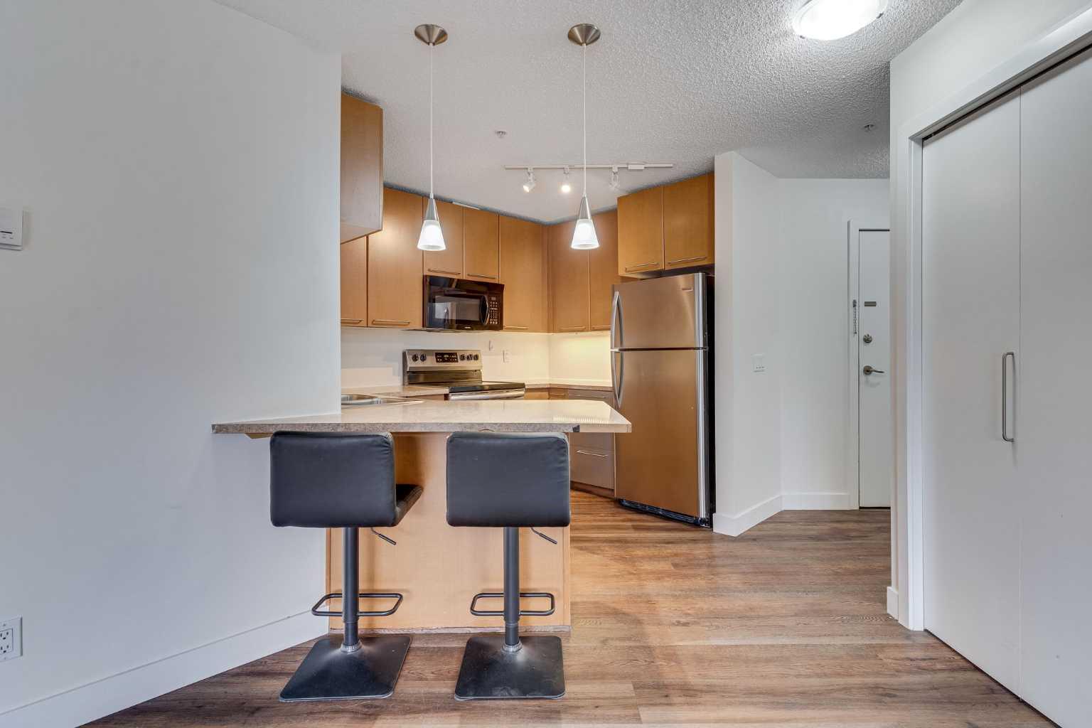 113, 35 Richard Court SW