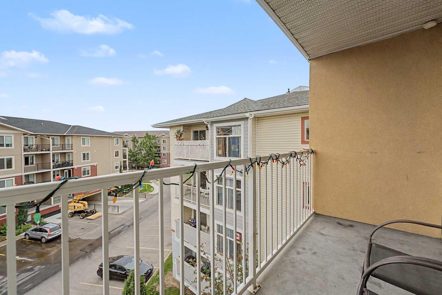 2430, 700 Willowbrook Road NW