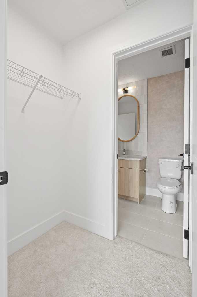 311, 370 Dieppe Drive SW