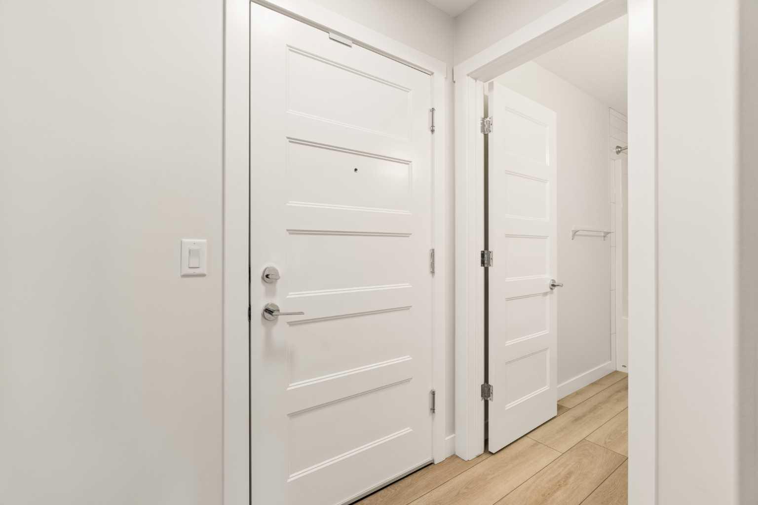 218, 55 Wolf Hollow Crescent SE