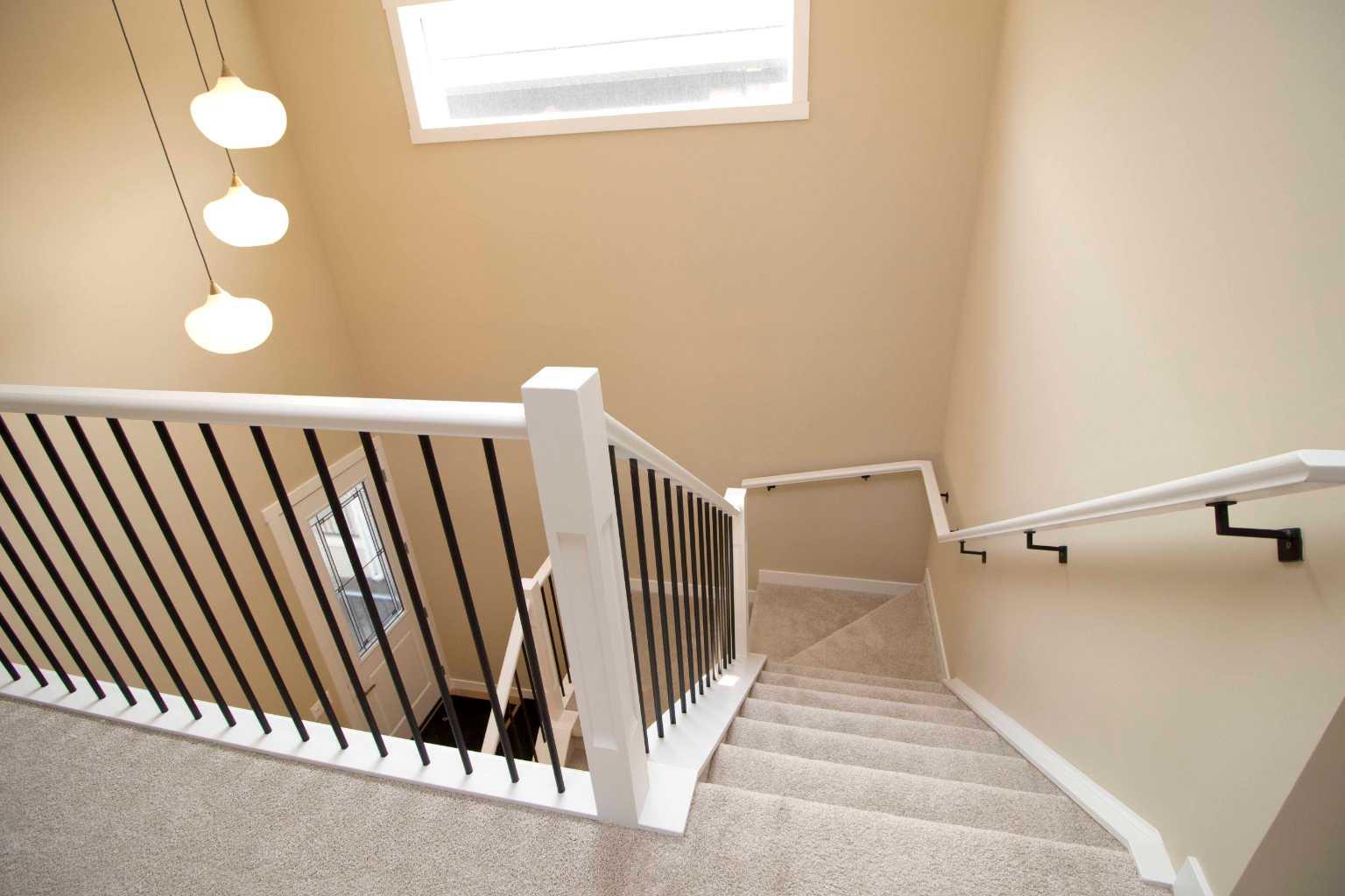 127 Sundown Crescent 