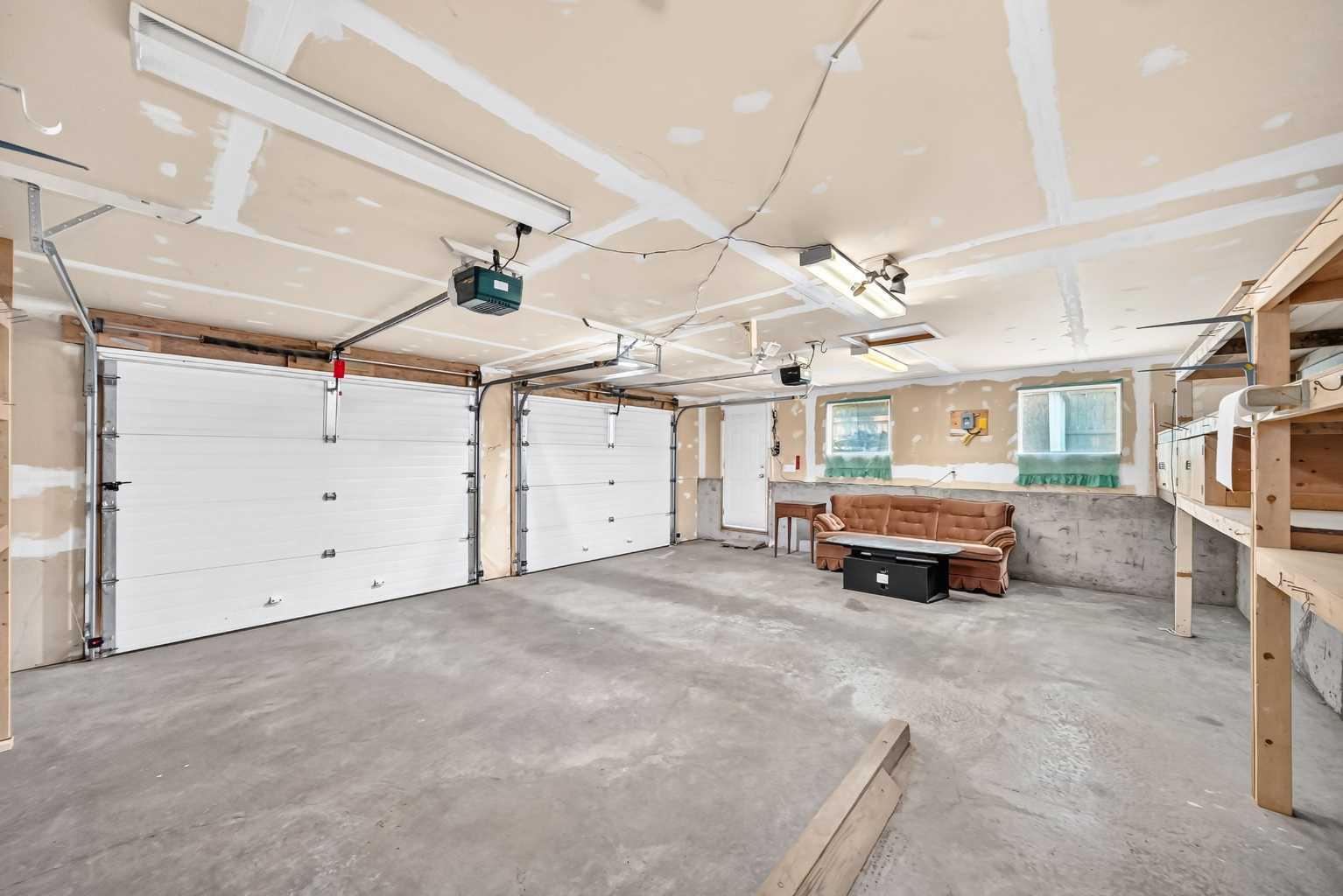 351 Cedarpark Drive SW