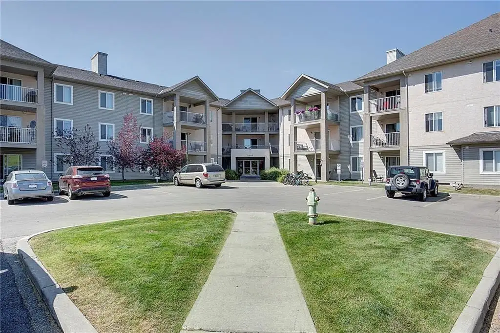 216, 2000 Citadel Meadow Point NW