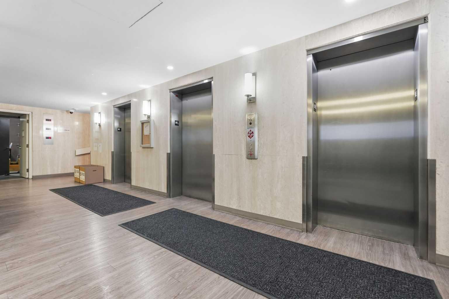 406, 145 Point Drive NW
