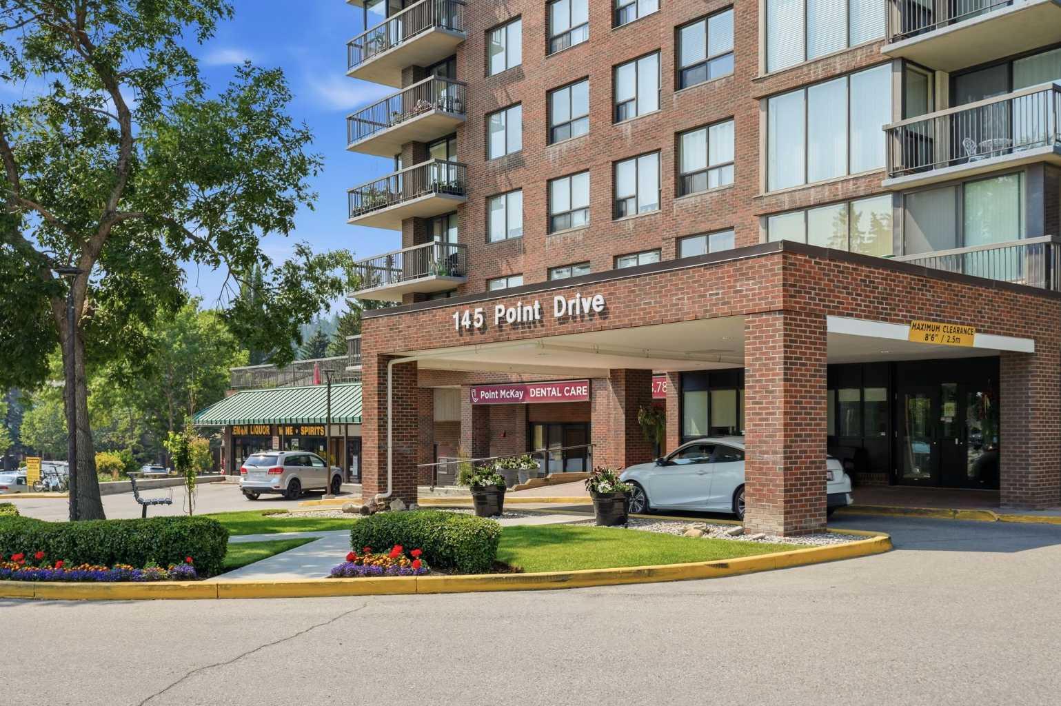 406, 145 Point Drive NW