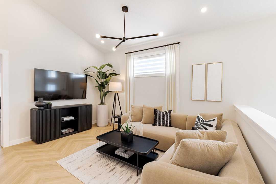 190 Rosemary Gardens SE
