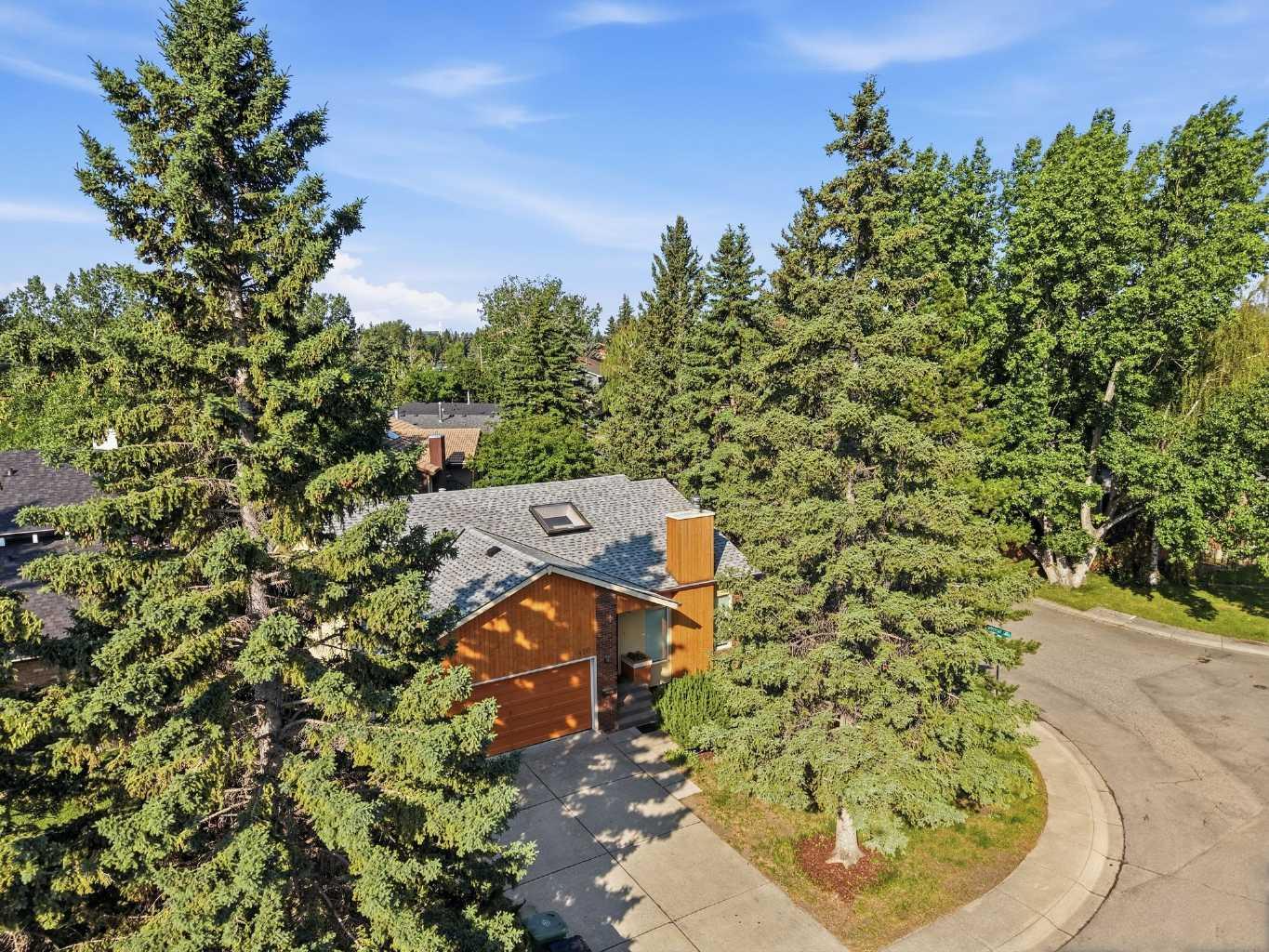 416 Brookpark Drive SW