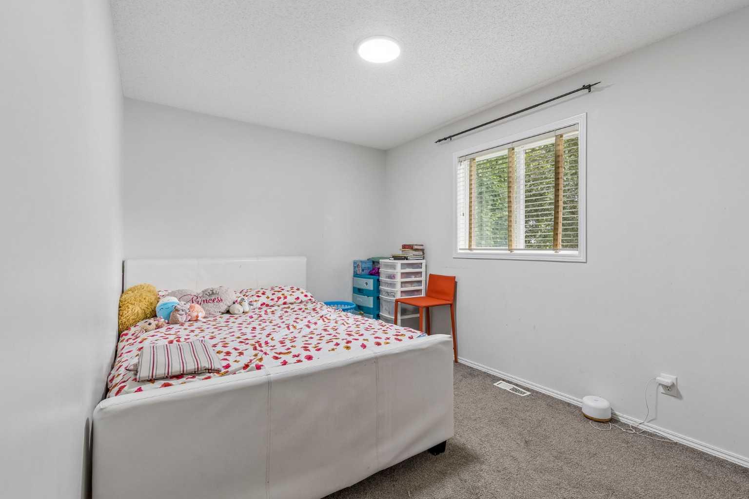 60 Cranfield Park SE