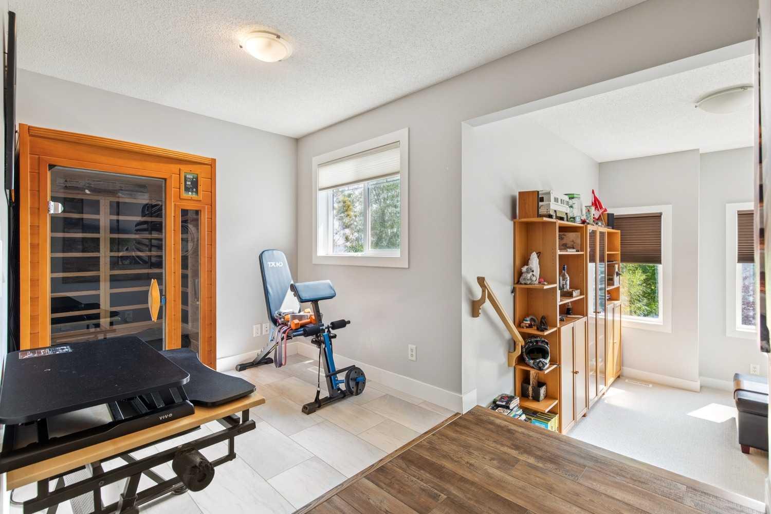 130 Tuscany Valley Green NW