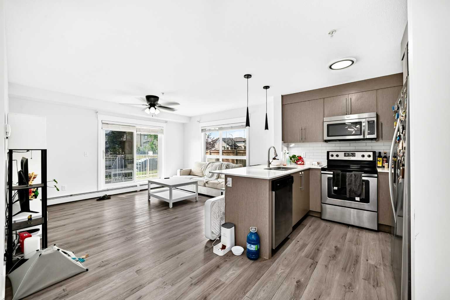 4116, 302 Skyview Ranch Drive NE