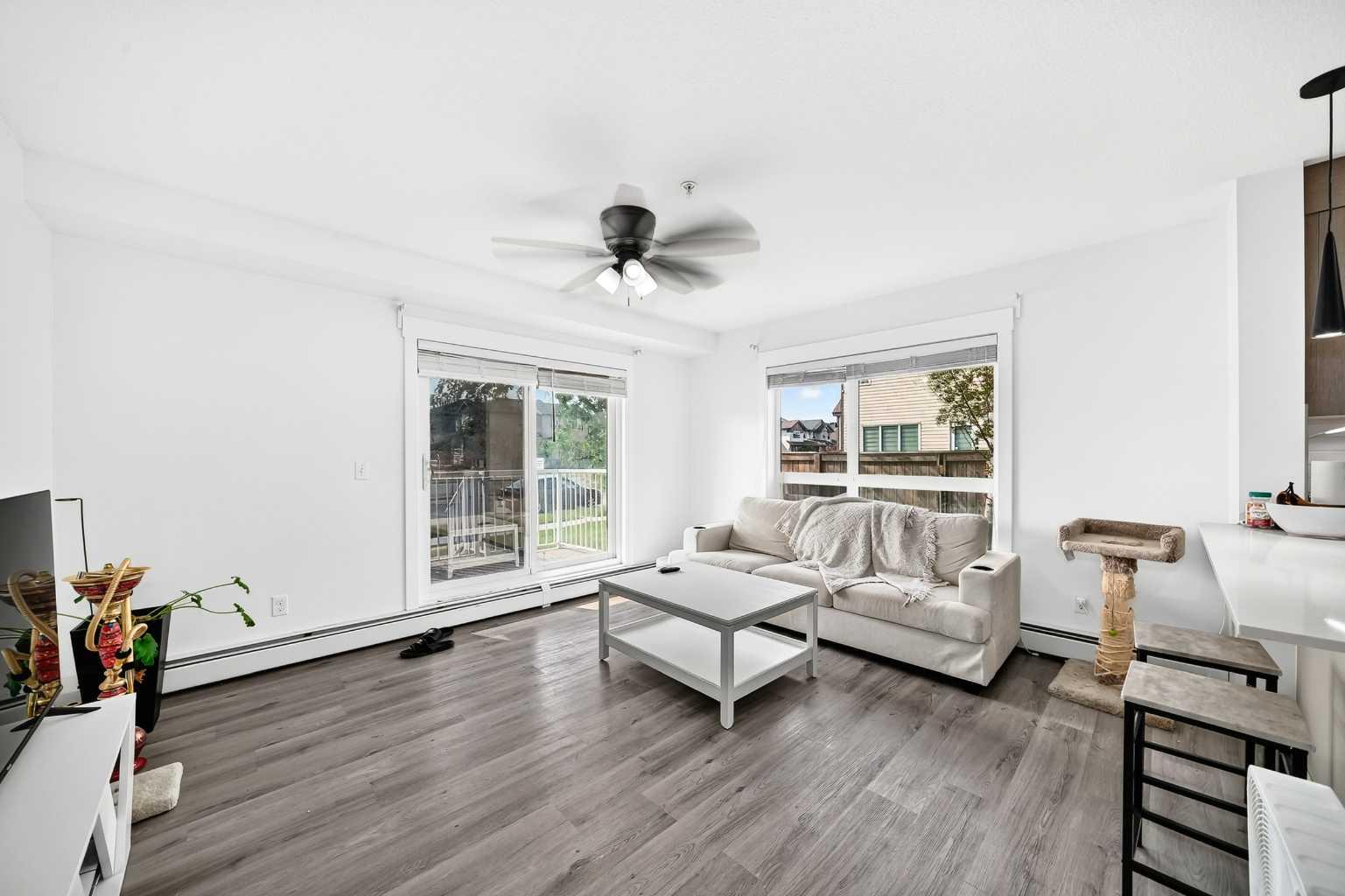4116, 302 Skyview Ranch Drive NE