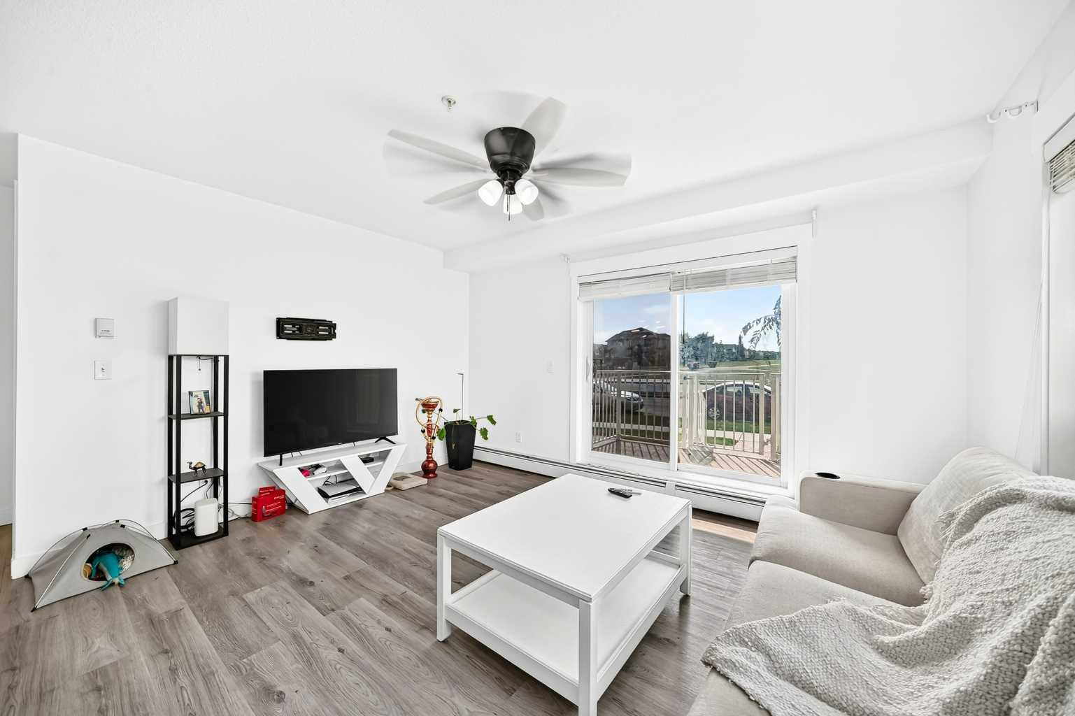 4116, 302 Skyview Ranch Drive NE