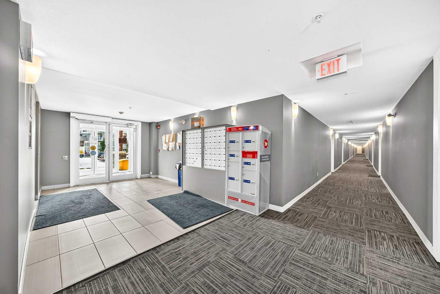 4116, 302 Skyview Ranch Drive NE