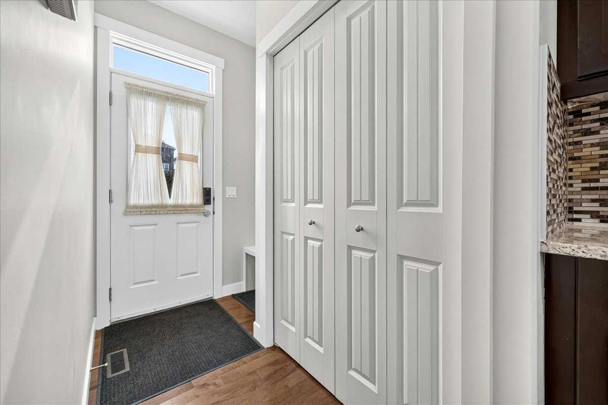 28 Evansborough Gate NW