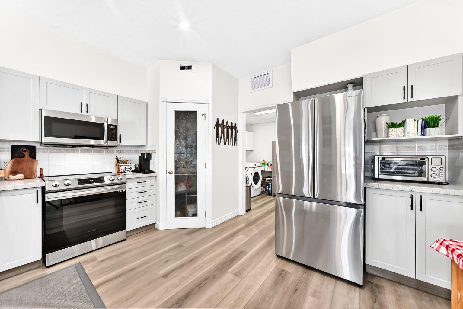 314, 728 Country Hills Road NW