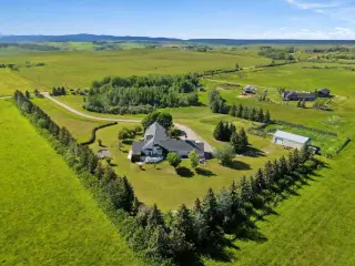 265028 Range Road 44  