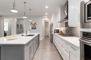 43 Clear Creek Place 