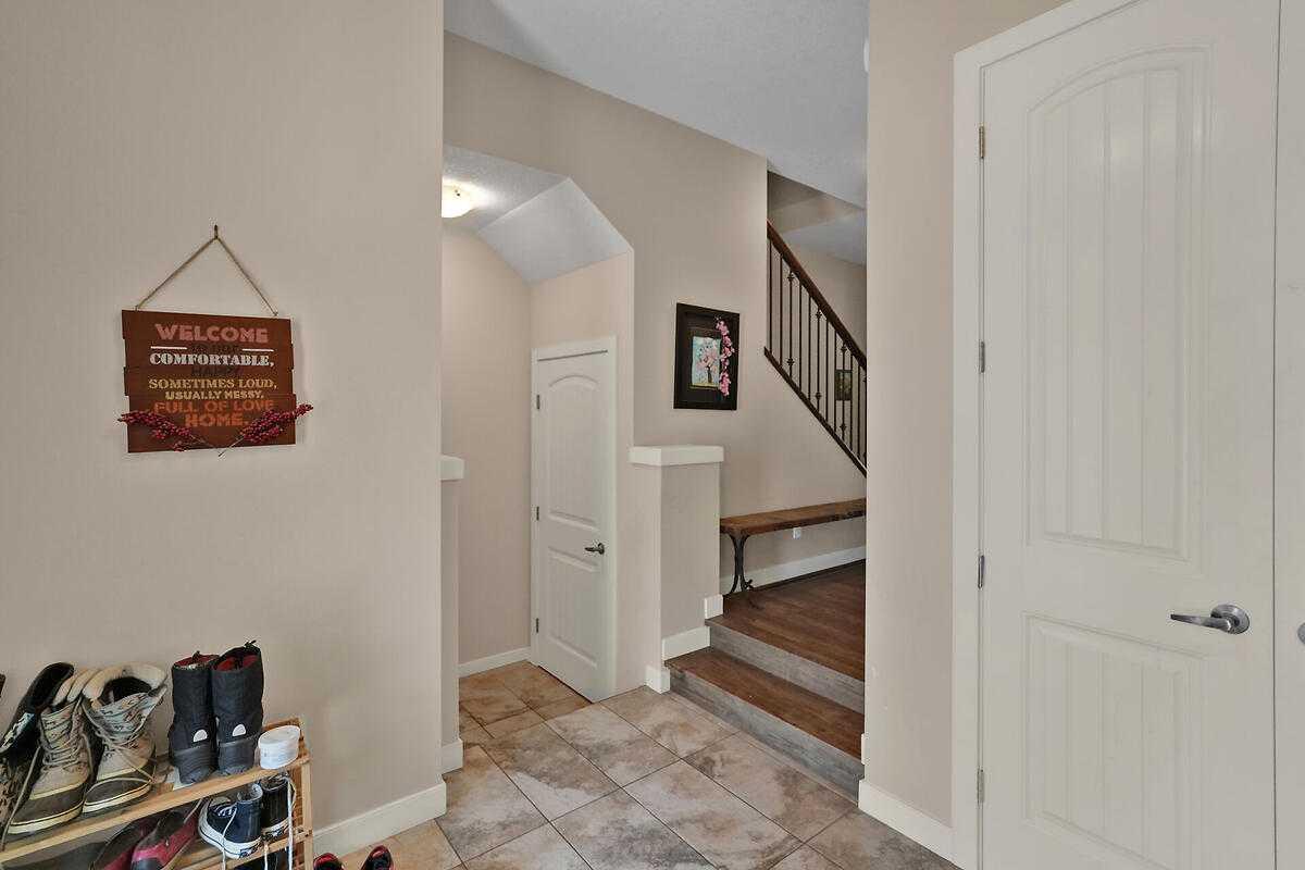 518 Mahogany Manor SE