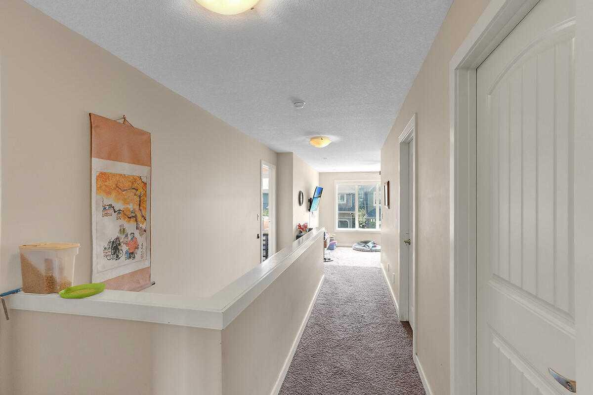 518 Mahogany Manor SE