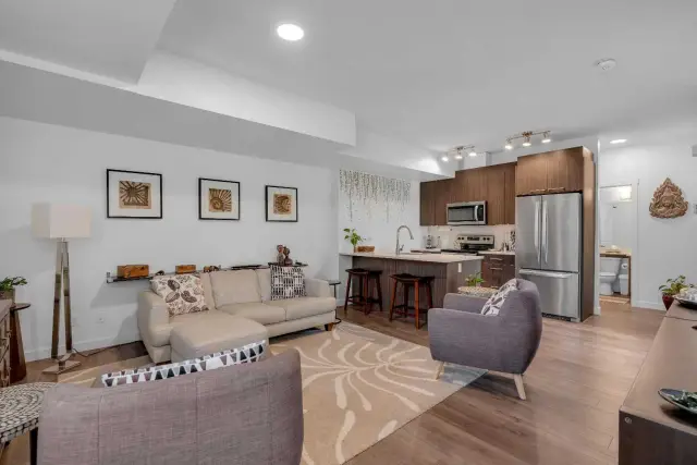236, 300 Marina Drive