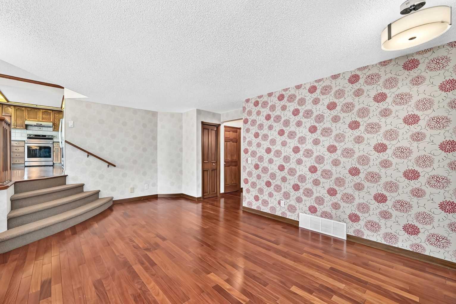 2509 Douglas Woods Link SE