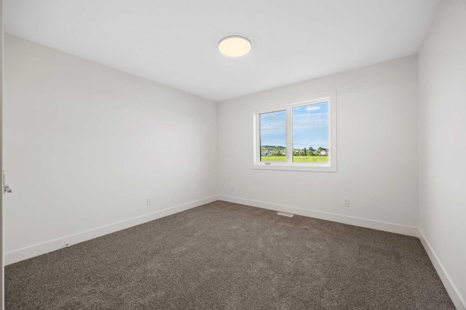 460 Discovery Place SW
