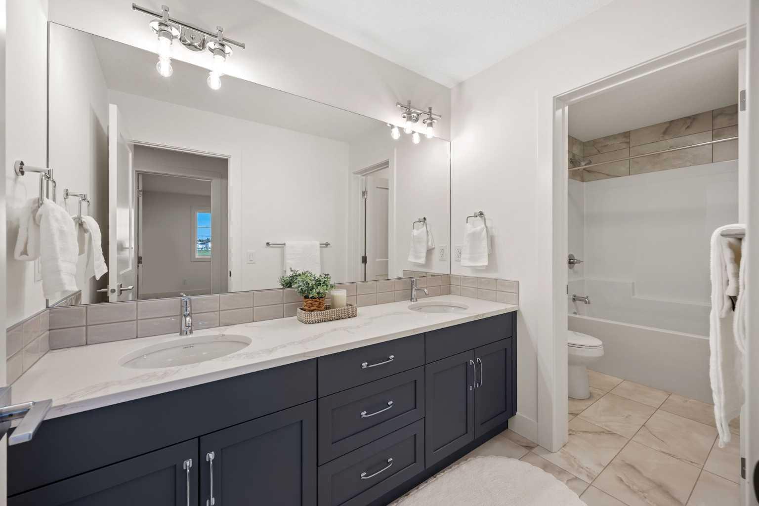460 Discovery Place SW