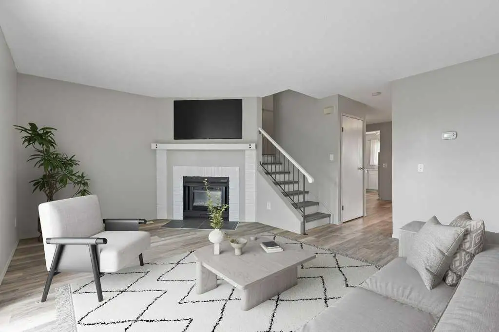 141, 7172 Coach Hill Road SW
