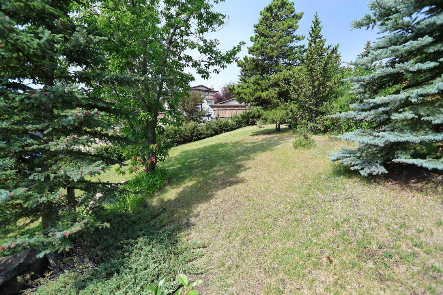 52 Edgeland Road NW
