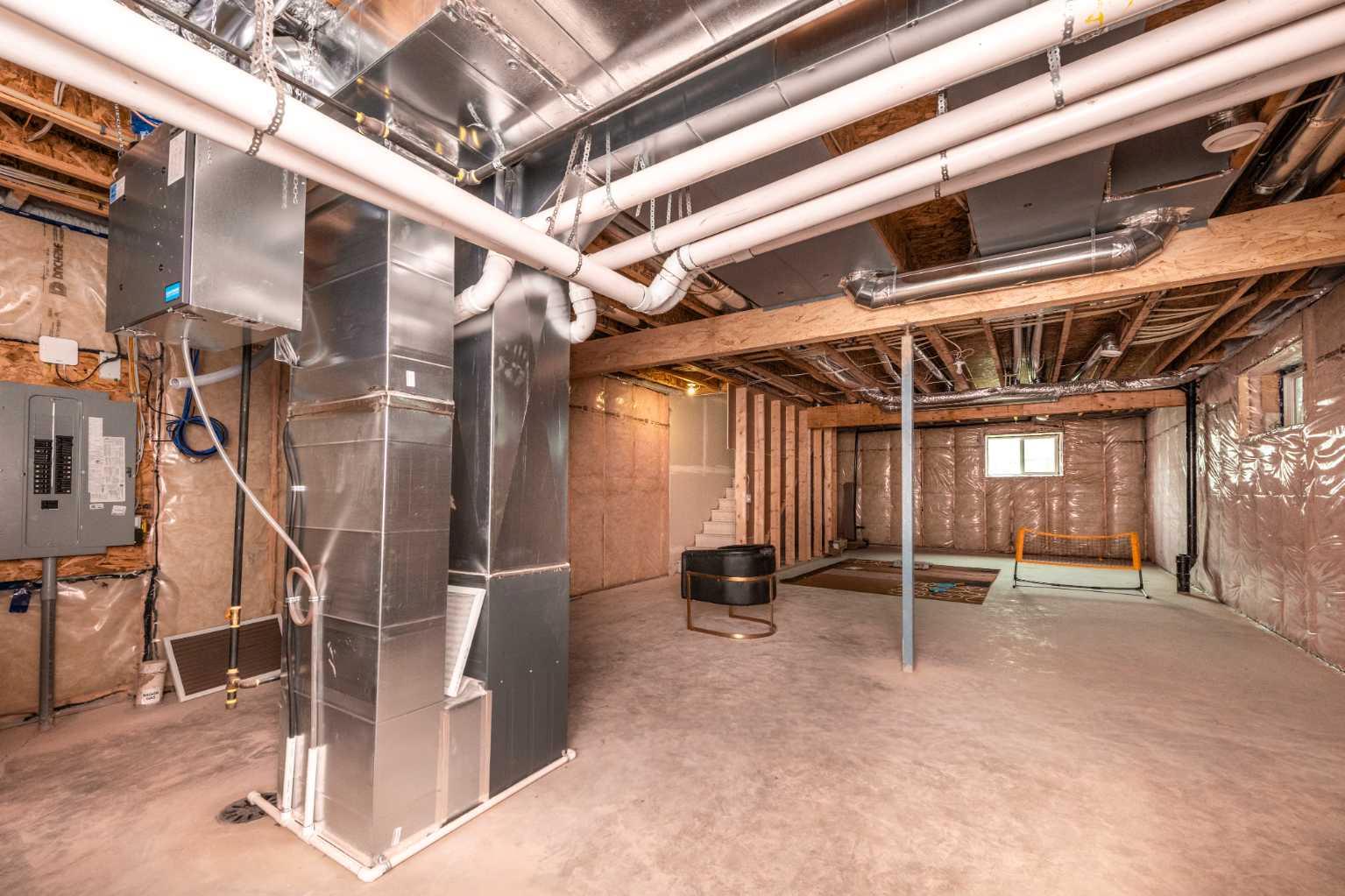 328 Homestead Grove NE