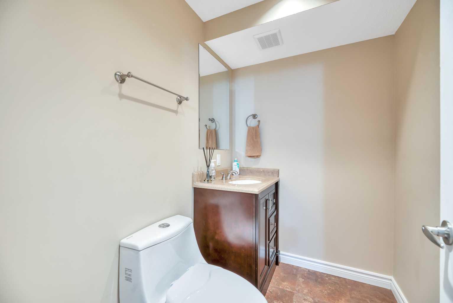 331 Mahogany Court SE