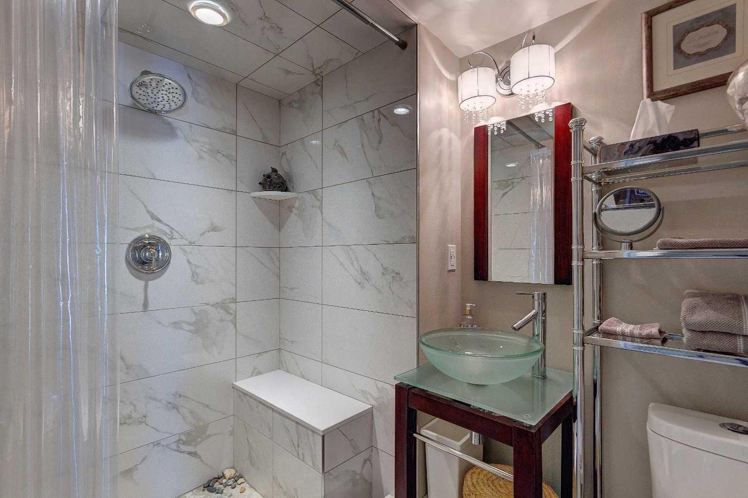 103, 1305 Glenmore Trail SW