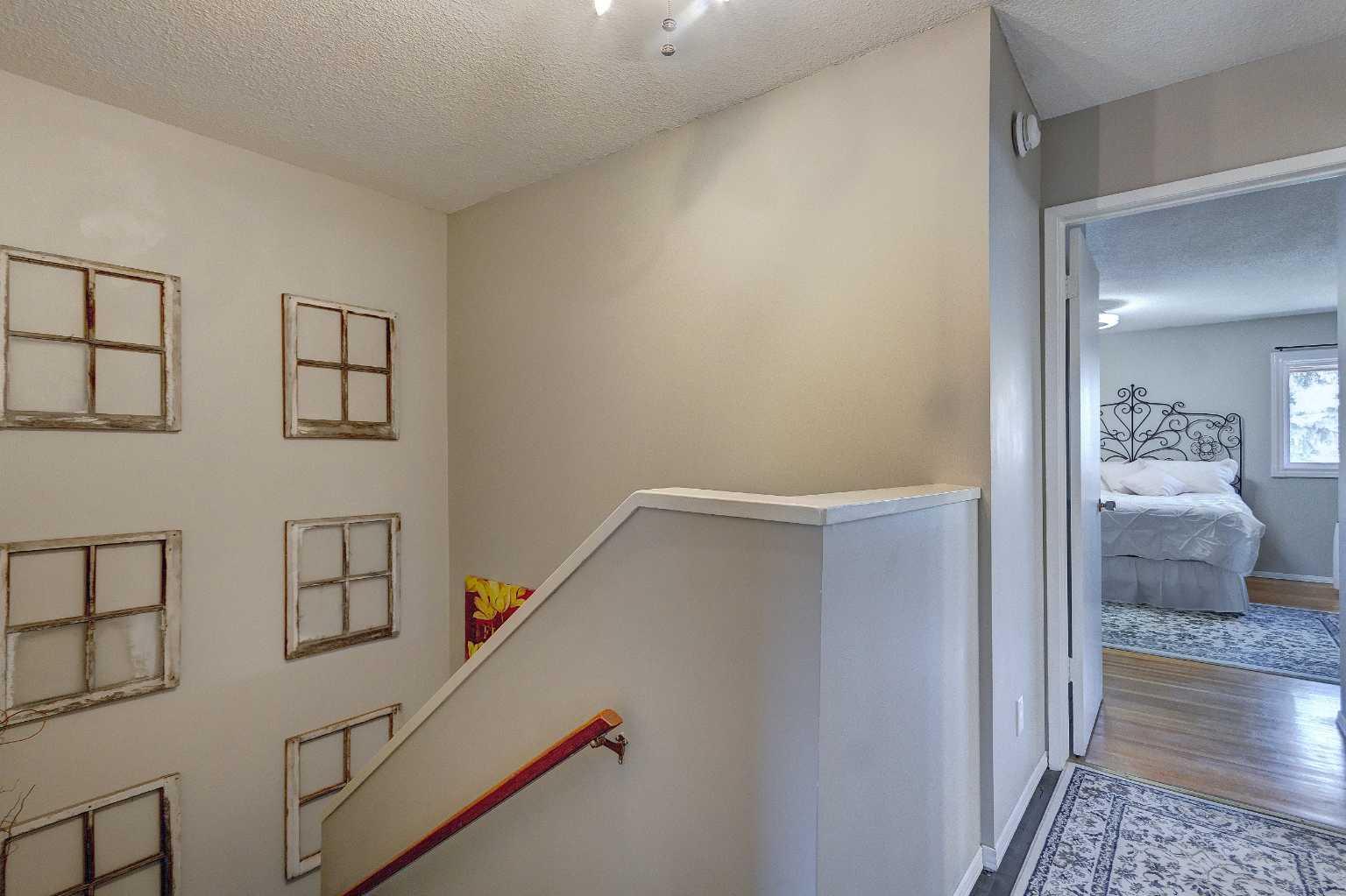 103, 1305 Glenmore Trail SW