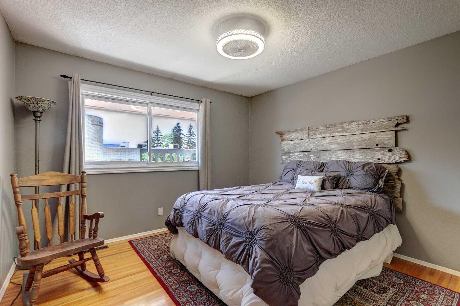103, 1305 Glenmore Trail SW