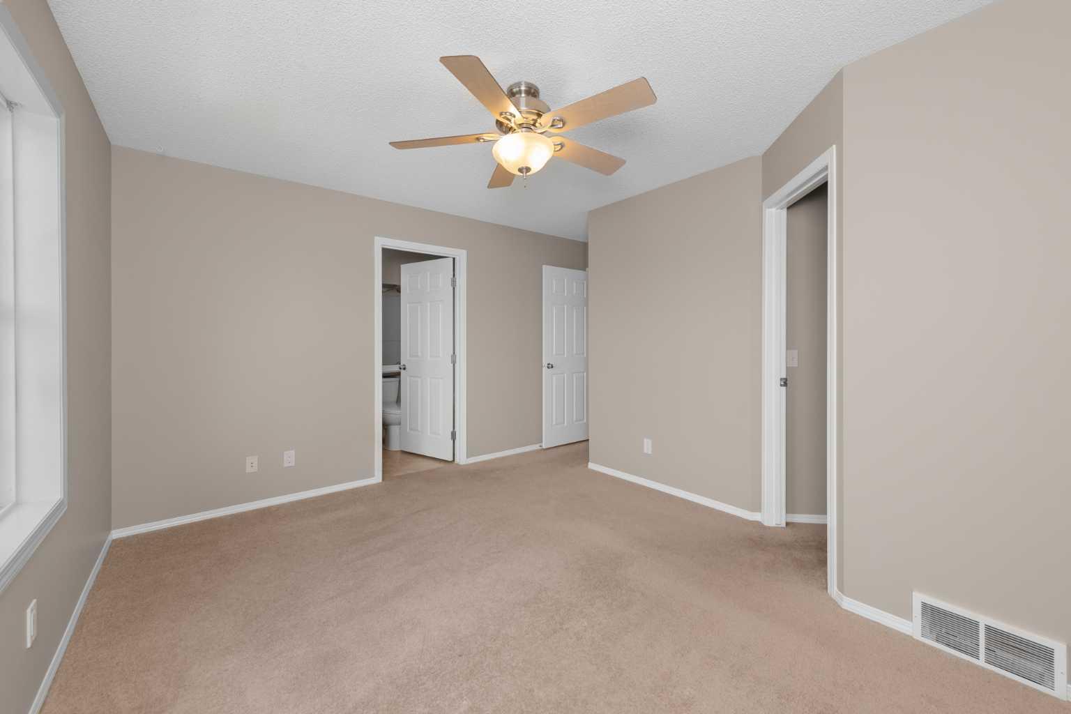 169 Everstone Drive SW