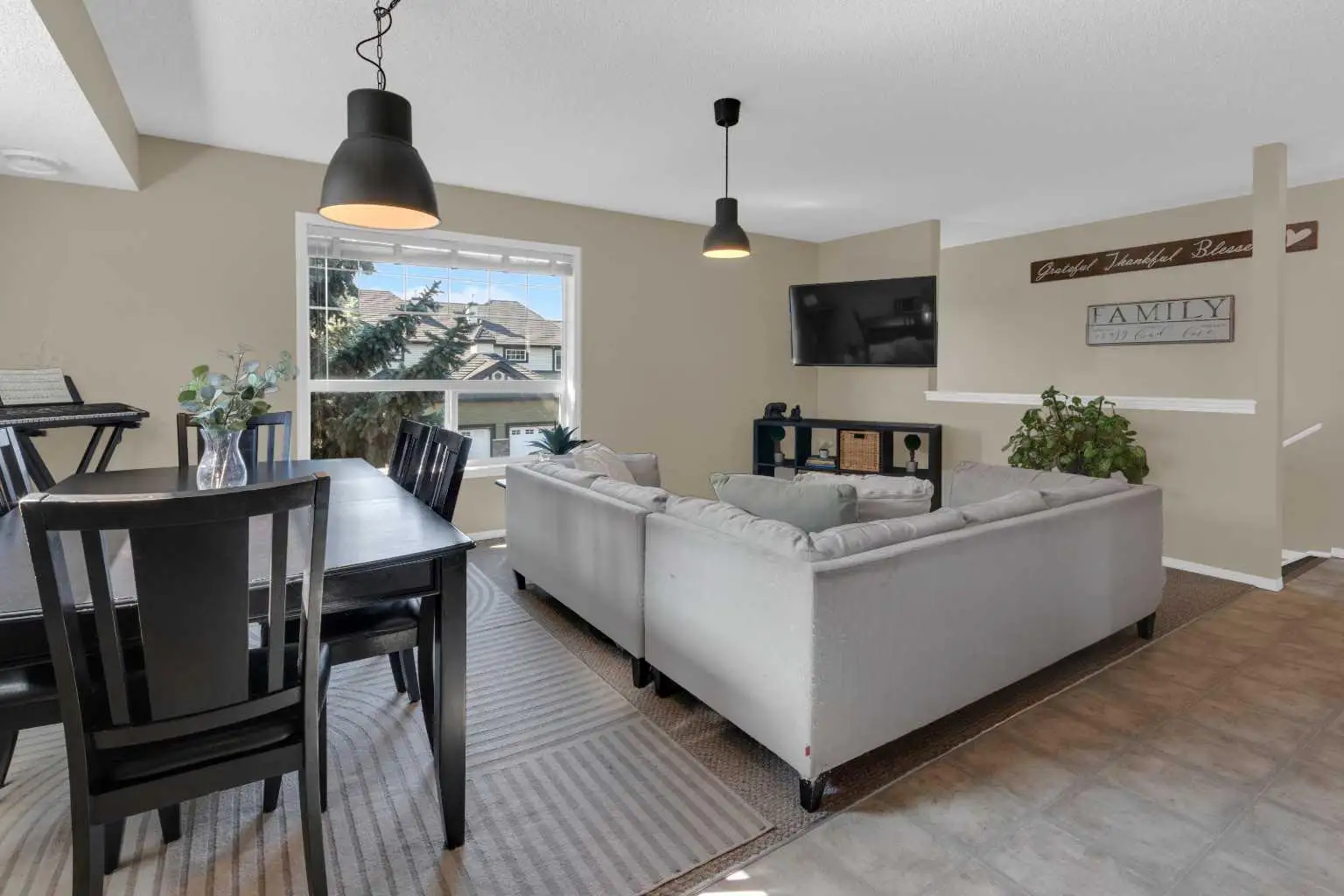 411, 140 Sagewood Boulevard SW