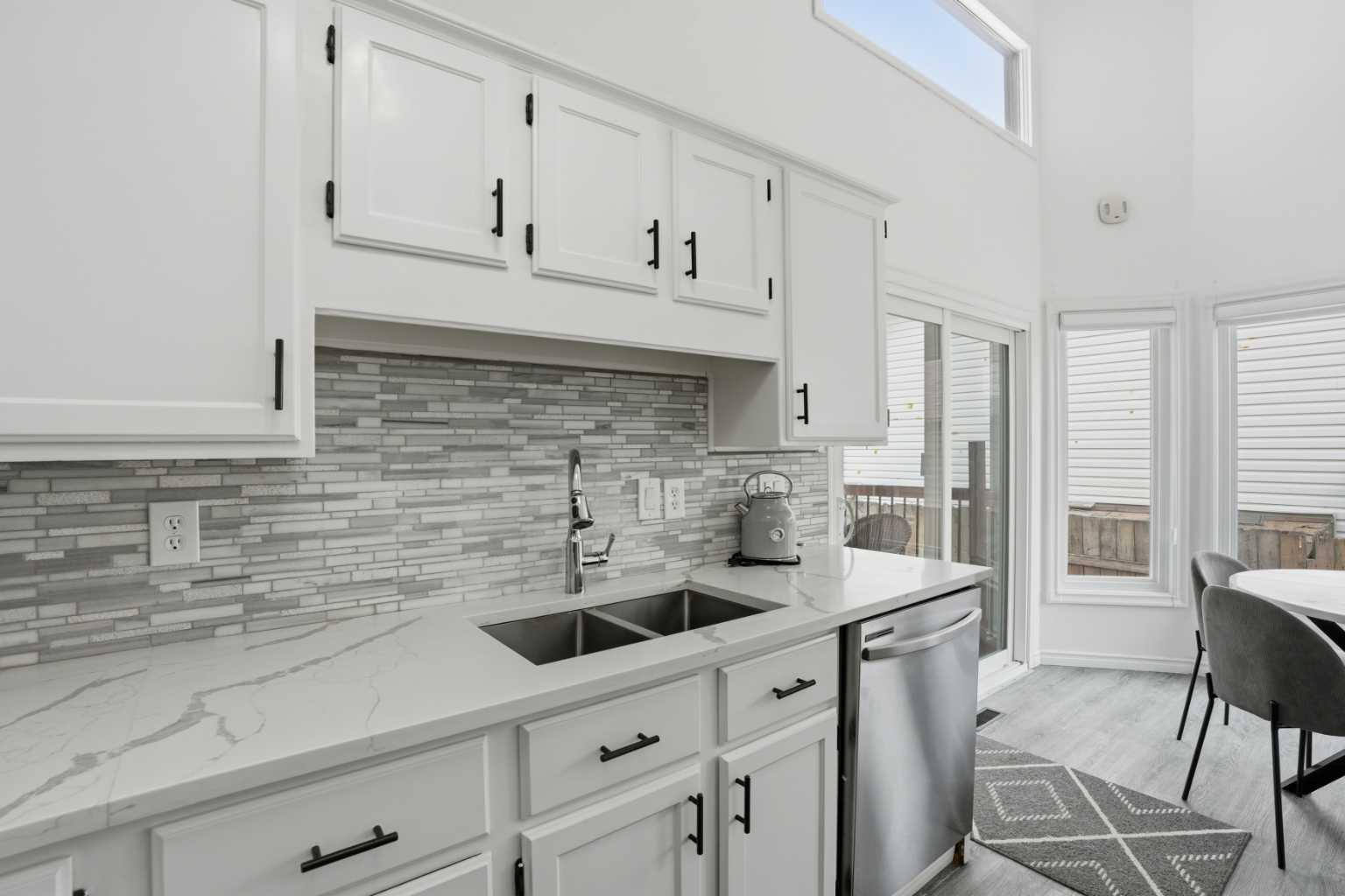203 Shawglen Road SW